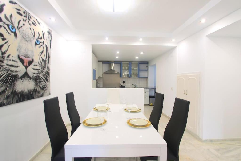 Apartment 1080 - Golden Jacuzzi Marbella