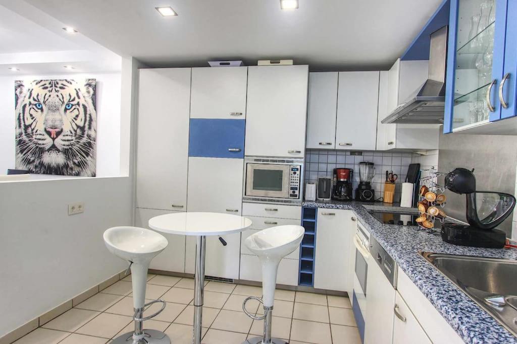 Apartamento 1080 - Golden Jacuzzi Marbella
