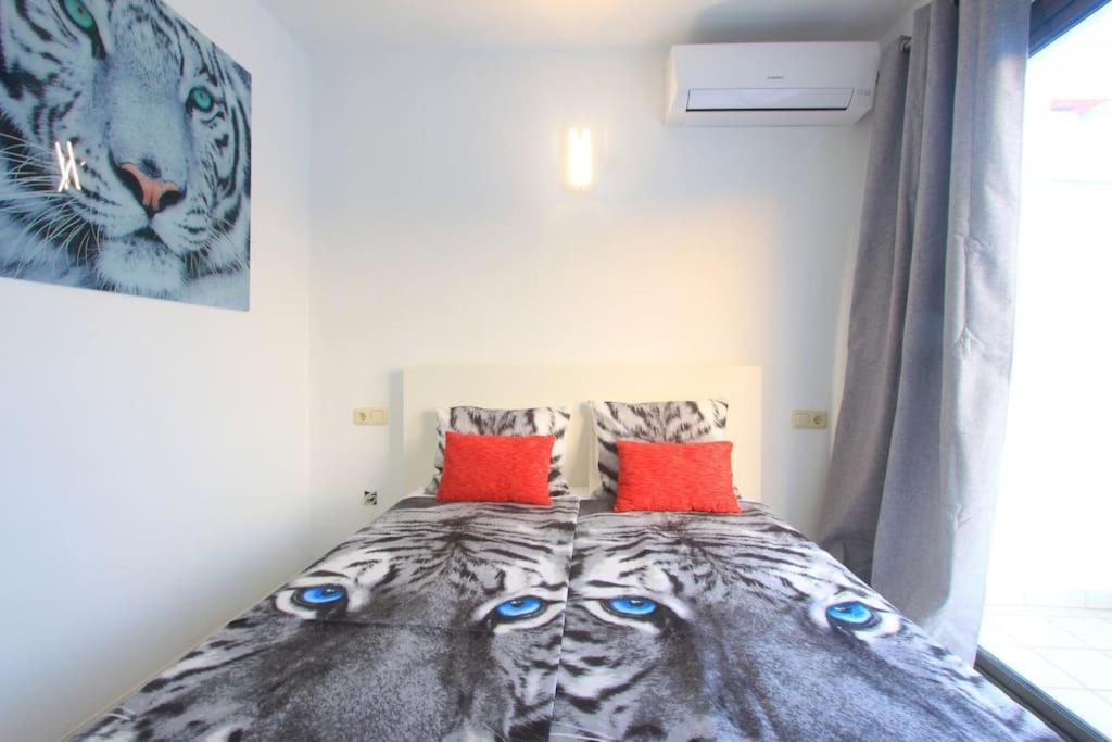 1080 - Golden Jacuzzi Apartamento Marbella